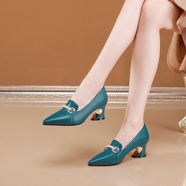 dress shoes special 2021 winter women's leather fashion long tube trendy boots round toe high heels street party school, Black
dress shoes special 2021 winter women's leather fashion long tube trendy boots round toe high heels street party school, Black