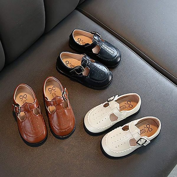 sneakers spring autumn children casual shoes girls kids soft-soled wild hollow slip shoe, Black;red
sneakers spring autumn children casual shoes girls kids soft-soled wild hollow slip shoe, Black;red