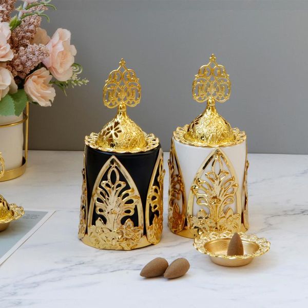 fragrance lamps golden metal incense burner matte black and white ceramic tabledecoration ornaments
fragrance lamps golden metal incense burner matte black and white ceramic tabledecoration ornaments