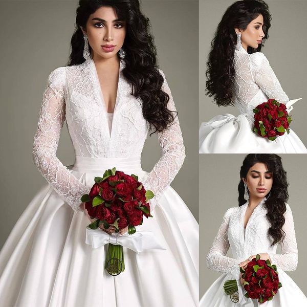 elegant mermaid bridal gowns deep v-neck long-sleeves custom made race wedding dresses court train satin ruched tulle beach vestido de noiva, White
elegant mermaid bridal gowns deep v-neck long-sleeves custom made race wedding dresses court train satin ruched tulle beach vestido de noiva, White