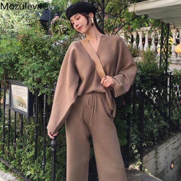 two piece dress mozuleva 2021 fashion sweater tracksuit v-neck pullovers & loose pants women set knitted suit winter 2 pieces female, White 
two piece dress mozuleva 2021 fashion sweater tracksuit v-neck pullovers & loose pants women set knitted suit winter 2 pieces female, White