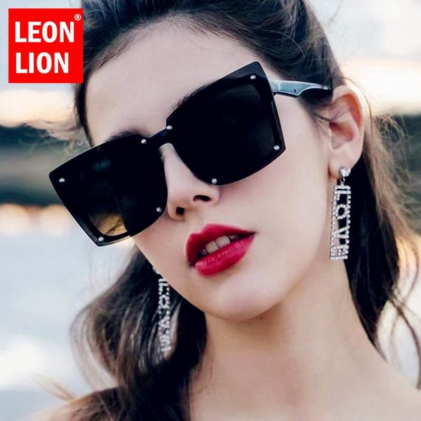 leonlion fashion square rimless sunglasses women black clear shades glasses 2021 vintage female summer oculos, White;black
leonlion fashion square rimless sunglasses women black clear shades glasses 2021 vintage female summer oculos, White;black