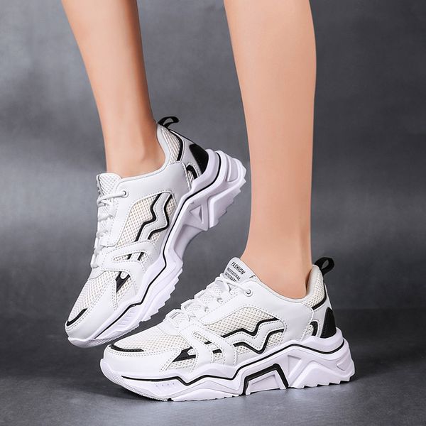 New Summer fashion Mens Casual Shoes wild breathable lace-up shoes rubber bottom outdoor casual sports shoes Zapatillas Hombre, Black 
New Summer fashion Mens Casual Shoes wild breathable lace-up shoes rubber bottom outdoor casual sports shoes Zapatillas Hombre, Black