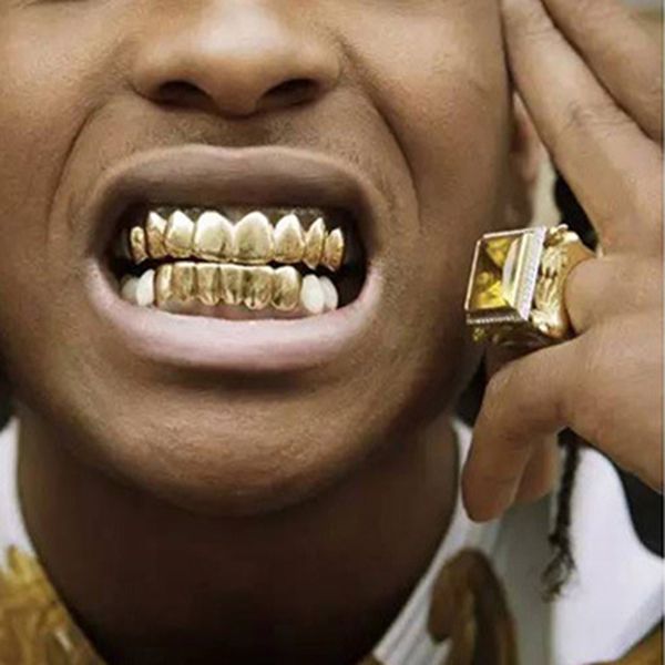 hip hop toothset halloween ball gold tooth set wolf teeth dress up fashion accessories in europe and america, Silver
hip hop toothset halloween ball gold tooth set wolf teeth dress up fashion accessories in europe and america, Silver