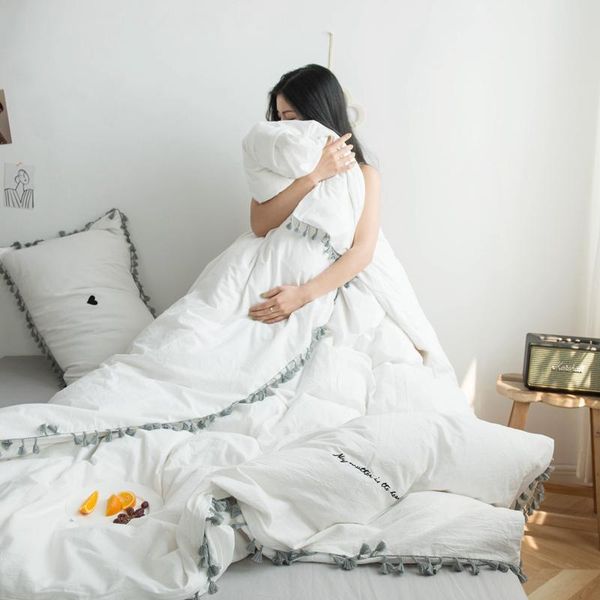 pure cotton washed four-piece tassel embroidery apartment double duvet cover spring and summer products bedding sets
pure cotton washed four-piece tassel embroidery apartment double duvet cover spring and summer products bedding sets