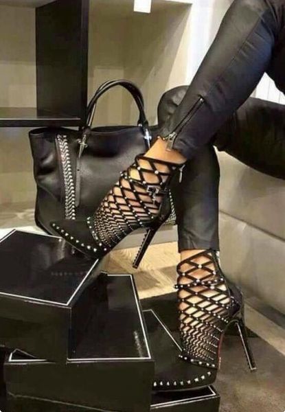 boots 2021 gladiator sandals summer spring pointed toe rivets studded cut out caged ankle stiletto heel women shoes35-40, Black
boots 2021 gladiator sandals summer spring pointed toe rivets studded cut out caged ankle stiletto heel women shoes35-40, Black