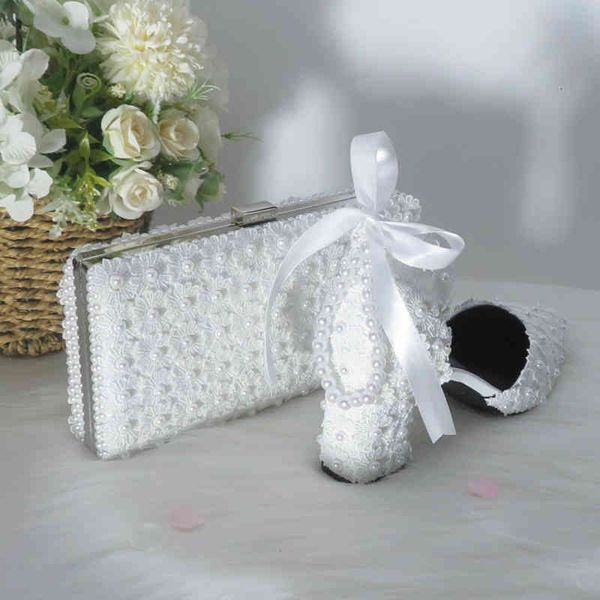 dress shoes white lace flower wedding shoes with matching bags high heels pointed toe ankle strap ladies party shoe bag set royal, Black
dress shoes white lace flower wedding shoes with matching bags high heels pointed toe ankle strap ladies party shoe bag set royal, Black