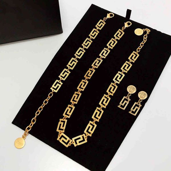special offer 2021 luxury designer jewelry 2021 new exaggerated head pattern bracelet, personalized necklaces and, White
special offer 2021 luxury designer jewelry 2021 new exaggerated head pattern bracelet, personalized necklaces and, White