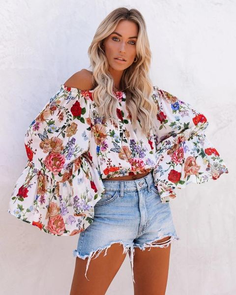women's t-shirt kalenmos printed long-sleeved women flared sleeves high waist loose and versatile street casual, White
women's t-shirt kalenmos printed long-sleeved women flared sleeves high waist loose and versatile street casual, White