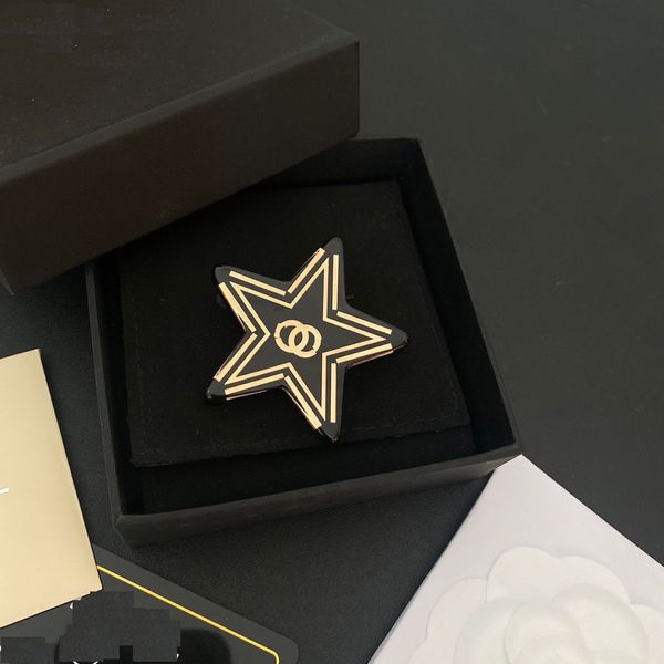light luxury retro ladies rhinestone letter brooch suit pin fashion first high-quality accessories, Gray
light luxury retro ladies rhinestone letter brooch suit pin fashion first high-quality accessories, Gray