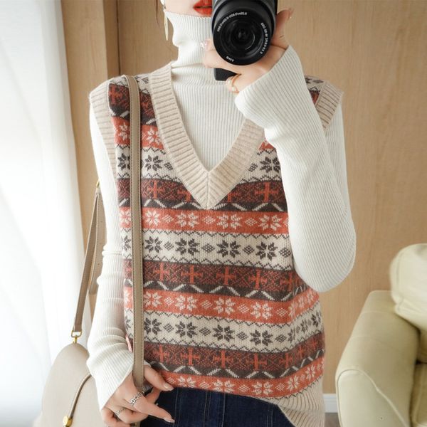 autumn and winter knitted women's vt, v-neck loose pullover, vt sleevels waistcoat sweater, Black;white
autumn and winter knitted women's vt, v-neck loose pullover, vt sleevels waistcoat sweater, Black;white