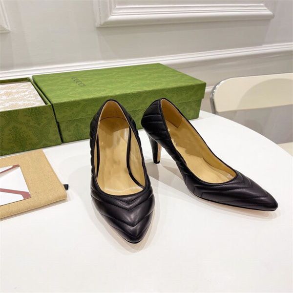 quality classic ladies brand red sole shoes high heels patent leather platform open toe sandals designer dress luxury soles wedding shoelace, Black
quality classic ladies brand red sole shoes high heels patent leather platform open toe sandals designer dress luxury soles wedding shoelace, Black