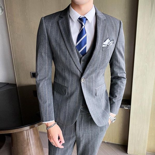 spot groom suit dress british gentleman slim three-piece wedding men's suits & blazers, White;black
spot groom suit dress british gentleman slim three-piece wedding men's suits & blazers, White;black