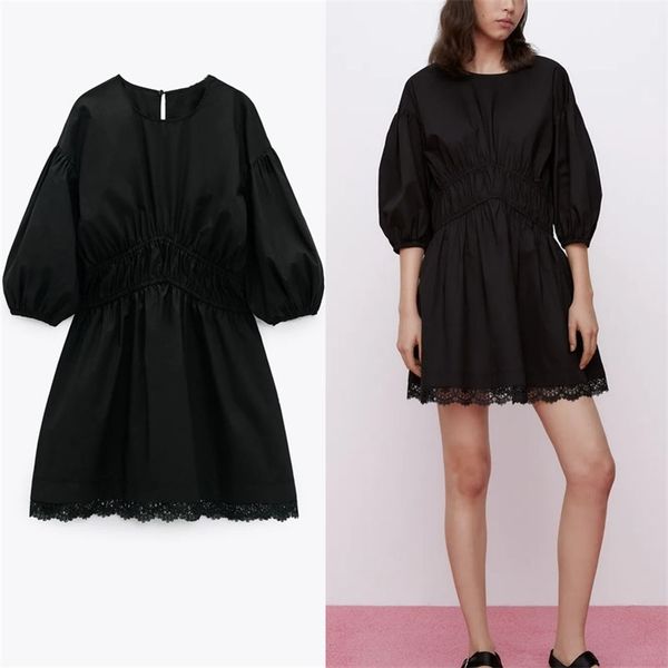 black lace mini spring dress women puff sleeve o neck elastic waist spliced vintage female chic back opening 210524, Black;gray
black lace mini spring dress women puff sleeve o neck elastic waist spliced vintage female chic back opening 210524, Black;gray
