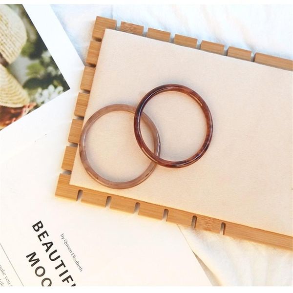bangle 2021 korea lovely fashion resin cuff bangles for women vintage simple round acrylic bracelet girls jewelry female, Black
bangle 2021 korea lovely fashion resin cuff bangles for women vintage simple round acrylic bracelet girls jewelry female, Black