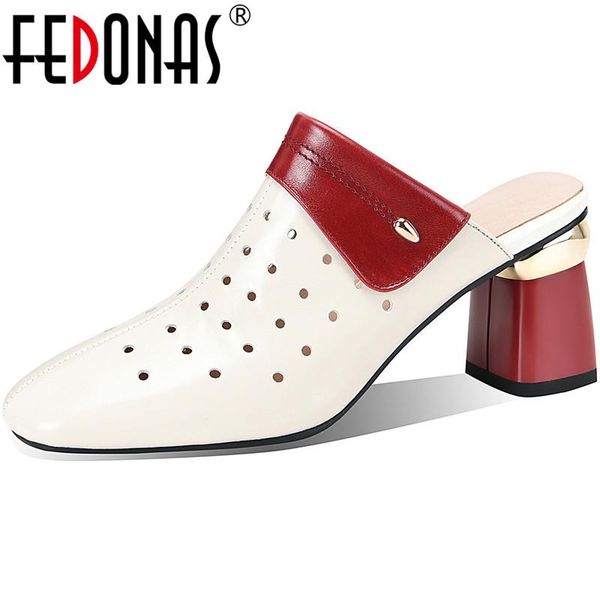 mixed colors 2021 summer sling-back heels women mules genujine leather est office sandals, Black
mixed colors 2021 summer sling-back heels women mules genujine leather est office sandals, Black