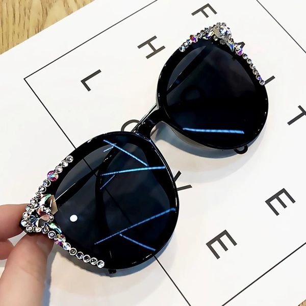summer sunglasses fashion round cat eye women vintage luxury rhinestone sun glasses retro diamond eyeglasses uv400 lentes de sol mujer, White;black
summer sunglasses fashion round cat eye women vintage luxury rhinestone sun glasses retro diamond eyeglasses uv400 lentes de sol mujer, White;black