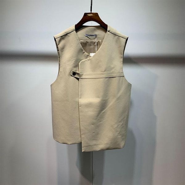 men's vests male waistcoat spring and autumn asymmetric personality design pure color simple japanese leisure versatile large, Black;white
men's vests male waistcoat spring and autumn asymmetric personality design pure color simple japanese leisure versatile large, Black;white