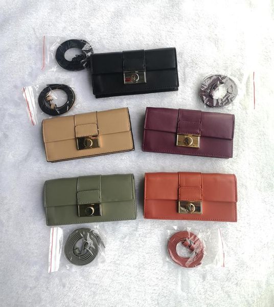style simple fashion large capacity 6-10680867 round fixed lock wallet wallets, Red;black
style simple fashion large capacity 6-10680867 round fixed lock wallet wallets, Red;black