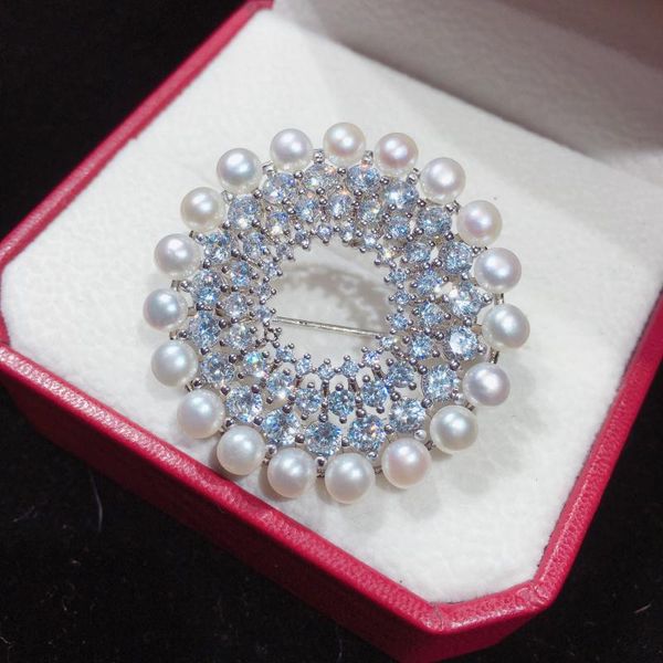 pins, brooches natural freshwater pearl round brooch pin multi-bead garment cross-border supply of high-grade copper micro-set zircon, Gray
pins, brooches natural freshwater pearl round brooch pin multi-bead garment cross-border supply of high-grade copper micro-set zircon, Gray