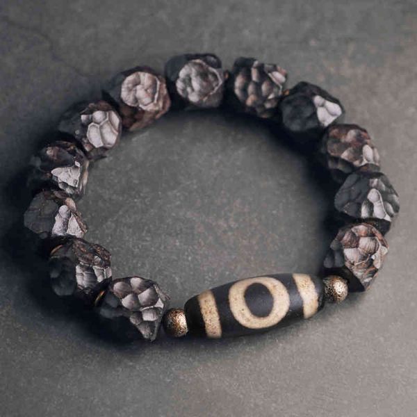 irregular rough mineral large ebony beaded bracelet ancient method tianzhu men's fashion personalized, Golden;silver
irregular rough mineral large ebony beaded bracelet ancient method tianzhu men's fashion personalized, Golden;silver