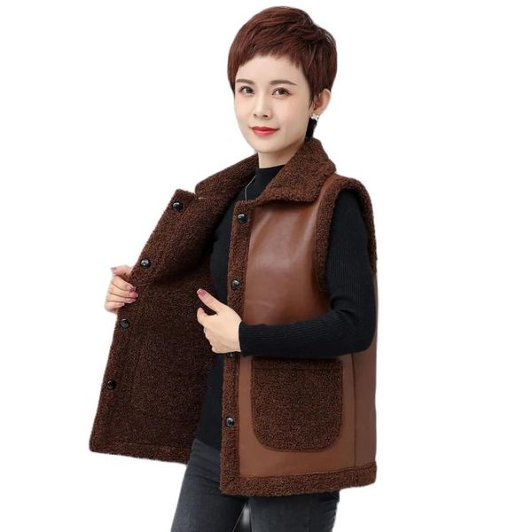 women's vests vest overcoat women autumn winter two-sided leather waistcoat jacket mother wear fur one-piece sleeveless coat female top, Black;white
women's vests vest overcoat women autumn winter two-sided leather waistcoat jacket mother wear fur one-piece sleeveless coat female top, Black;white