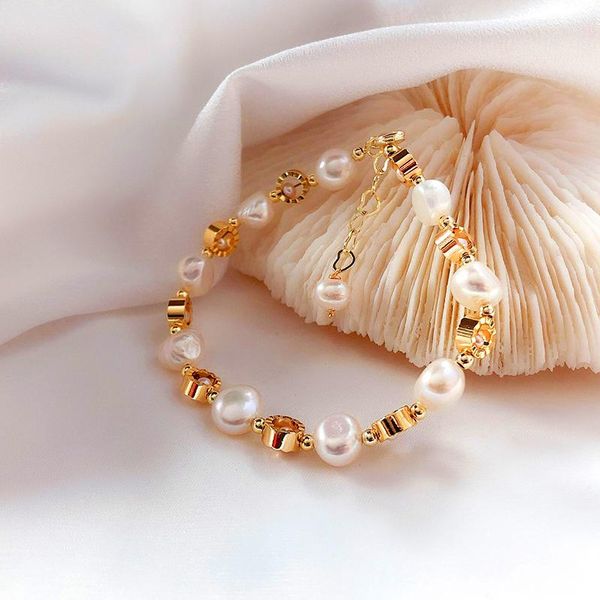 link, chain design baroque pearl bracelet fashion personality female temperament all-match simple jewelry, Black
link, chain design baroque pearl bracelet fashion personality female temperament all-match simple jewelry, Black