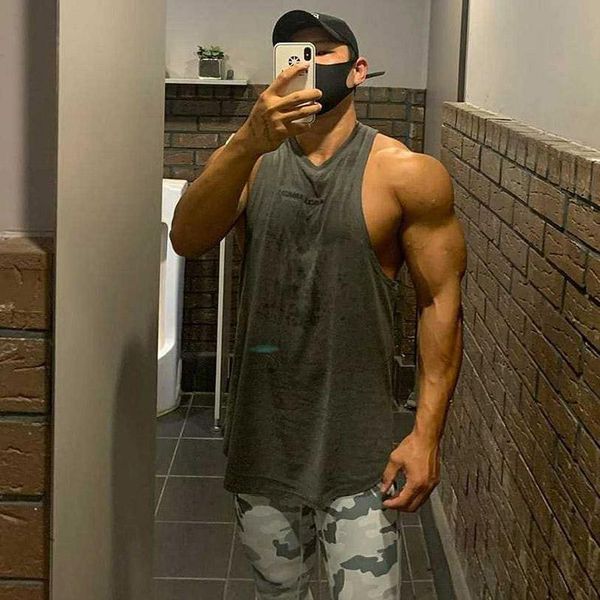 men' tank fitness mens shirt bodybuilding equipment brand summer long pattern vest singlets stringer clothing, White;black
men' tank fitness mens shirt bodybuilding equipment brand summer long pattern vest singlets stringer clothing, White;black