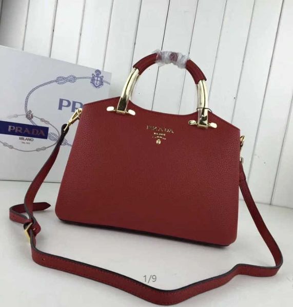 body brand designer shoulder luxury ale#5816 cross lychee grain bags cowhide fashion handles simple handbag totes handbags iconic bag cl
body brand designer shoulder luxury ale#5816 cross lychee grain bags cowhide fashion handles simple handbag totes handbags iconic bag cl
