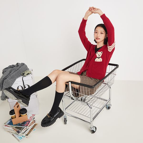 women's sweaters inman autumn female cardigan with cleavage v bear beautiful mesh jacquard large pockets red design or blue sweater 7ba, White;black
women's sweaters inman autumn female cardigan with cleavage v bear beautiful mesh jacquard large pockets red design or blue sweater 7ba, White;black