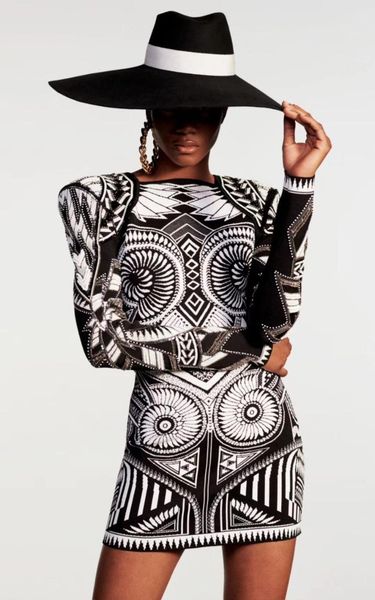 casual dresses 2021 women black white jacquard dress long sleeve celebrity party bodycon bandage drop, Black;gray
casual dresses 2021 women black white jacquard dress long sleeve celebrity party bodycon bandage drop, Black;gray