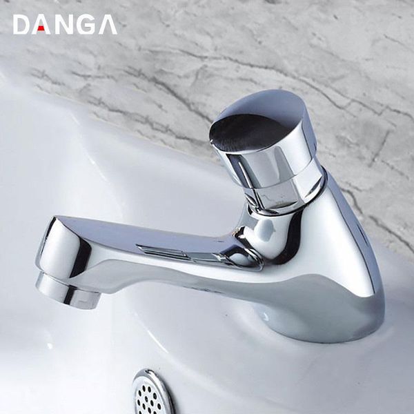 brass basin faucets bathroom tap electroplated and cold washbasin sink single handle hole press water faucet
brass basin faucets bathroom tap electroplated and cold washbasin sink single handle hole press water faucet