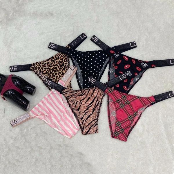 women's panties women leopard thongs rhinestones letter underwear diamonds low waist female briefs shorts t-back fitness triangle, Black;pink
women's panties women leopard thongs rhinestones letter underwear diamonds low waist female briefs shorts t-back fitness triangle, Black;pink