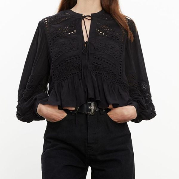 women's blouses & shirts 2021 women lace hollow out lace-up embroidery blouse long sleeve white or black ladies ruffles trim shirt and
women's blouses & shirts 2021 women lace hollow out lace-up embroidery blouse long sleeve white or black ladies ruffles trim shirt and