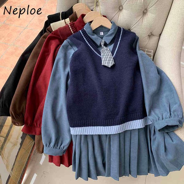 neploe preppy style loose 2 pcs women set turn down collar long sleeve shirt + v neck sleeveless knit vest spring new suit 210423, White 
neploe preppy style loose 2 pcs women set turn down collar long sleeve shirt + v neck sleeveless knit vest spring new suit 210423, White