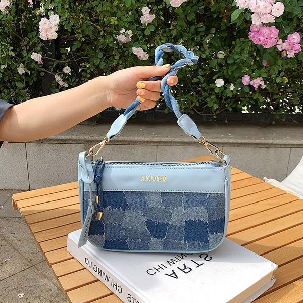 retro denim fashion bag messenger blue new underarm shoulder twist female tide stitching beggar grid one 2021 tidhf
retro denim fashion bag messenger blue new underarm shoulder twist female tide stitching beggar grid one 2021 tidhf