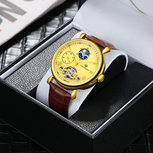 wristwatches glodenhour fashion casual brand men's watches leather band luxury mechanical moon phase,gmt watch, Slivery;brown
wristwatches glodenhour fashion casual brand men's watches leather band luxury mechanical moon phase,gmt watch, Slivery;brown