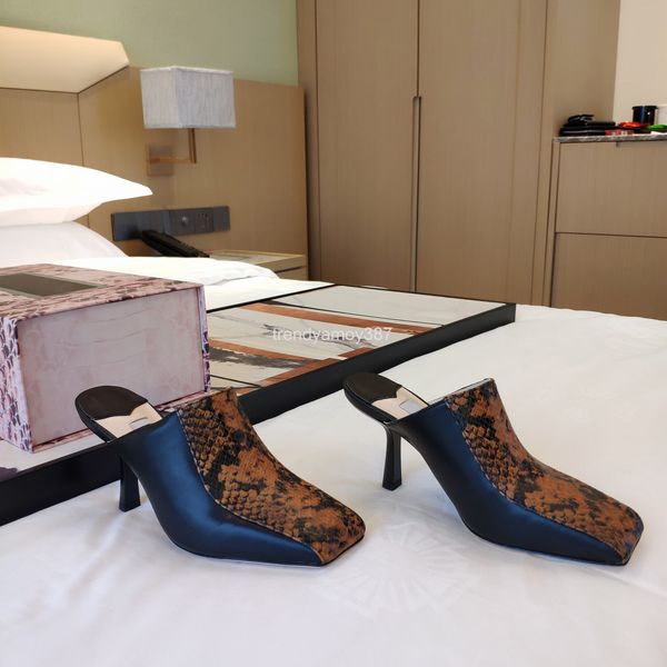 dress shoes high heels women's real leather case color matching square head thin heel sandals bag muller half slippers, Black
dress shoes high heels women's real leather case color matching square head thin heel sandals bag muller half slippers, Black