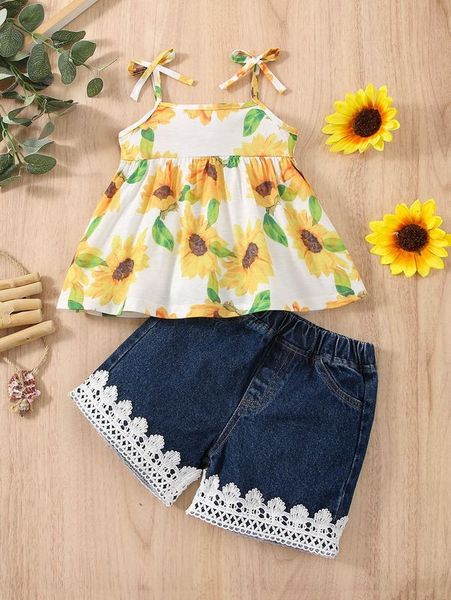 baby floral print cami & guipure lace panel denim shorts she, White 
baby floral print cami & guipure lace panel denim shorts she, White