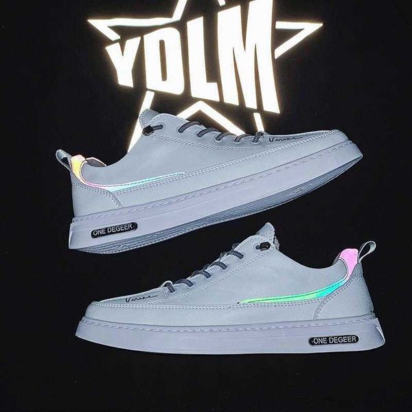 trendy brand leather men's sho spring and autumn small white high casual sports board low trendy
trendy brand leather men's sho spring and autumn small white high casual sports board low trendy