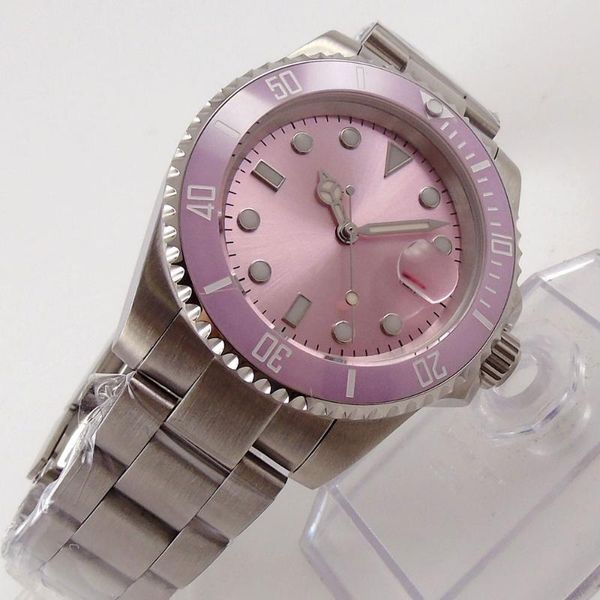 wristwatches 40mm pink sterile dial steel business automatic men wristwatch 21 jewels miyota 8215 magnifier clear glass back ceramic insert, Slivery;brown
wristwatches 40mm pink sterile dial steel business automatic men wristwatch 21 jewels miyota 8215 magnifier clear glass back ceramic insert, Slivery;brown