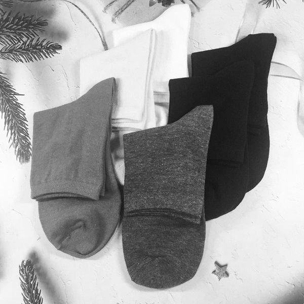4-2five pairs of gift boxed spring and autumn men's medium cotton socks solid color sweat absorbing and breathable fashion casual busin, Black
4-2five pairs of gift boxed spring and autumn men's medium cotton socks solid color sweat absorbing and breathable fashion casual busin, Black