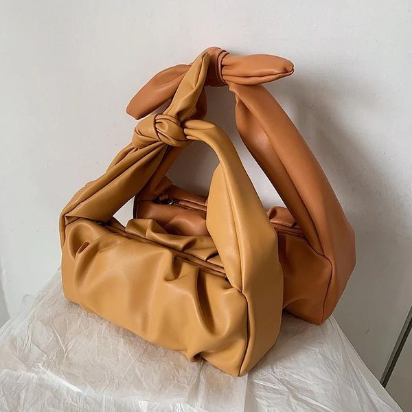 elegant female pleated tote bag 2021 fashion pu leather women's designer handbag casual shoulder messenger cross body
elegant female pleated tote bag 2021 fashion pu leather women's designer handbag casual shoulder messenger cross body