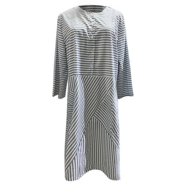 casual dresses women fashion printed button pocket long sleeve shirt dress 2021 summer causal striped loose straight, Black;gray
casual dresses women fashion printed button pocket long sleeve shirt dress 2021 summer causal striped loose straight, Black;gray