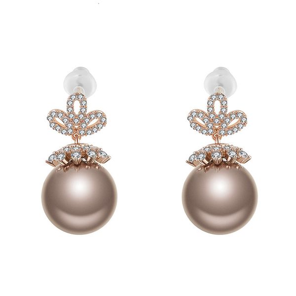dangle earrings korean selling zircon inlaid pearl women's fashion versatile temperament s925 silver needle is not easy to be allergic
dangle earrings korean selling zircon inlaid pearl women's fashion versatile temperament s925 silver needle is not easy to be allergic