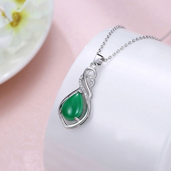 fashion s925 sterling silver korean silver chain inlaid green agate pendant with necklace for girl, Black
fashion s925 sterling silver korean silver chain inlaid green agate pendant with necklace for girl, Black
