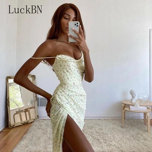 floral dress women spaghetti straps cowl neck prairie chic wrap summer side split pleats print yellow dresses female casual, Black;gray
floral dress women spaghetti straps cowl neck prairie chic wrap summer side split pleats print yellow dresses female casual, Black;gray
