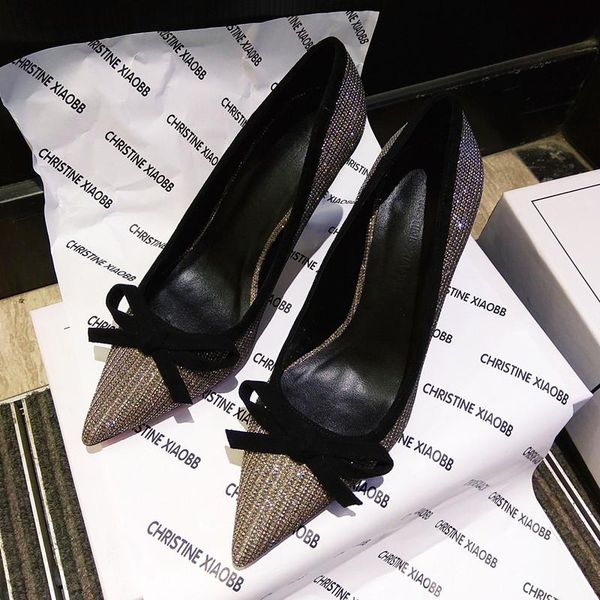 dress shoes shiny pointed high heels thin shallow mouth bow work women's single, Black
dress shoes shiny pointed high heels thin shallow mouth bow work women's single, Black
