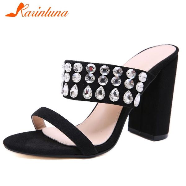 slippers karin 35-41 brand ins ladies chunky high heels mules fashion crystal women 2021 party shoes woman, Black
slippers karin 35-41 brand ins ladies chunky high heels mules fashion crystal women 2021 party shoes woman, Black