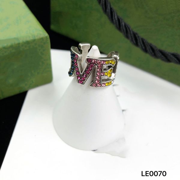 luxury designers punk stainless steel ring love double g letter crystal rhinestone rings fashion finger ring party jewelry no box, Slivery;golden
luxury designers punk stainless steel ring love double g letter crystal rhinestone rings fashion finger ring party jewelry no box, Slivery;golden